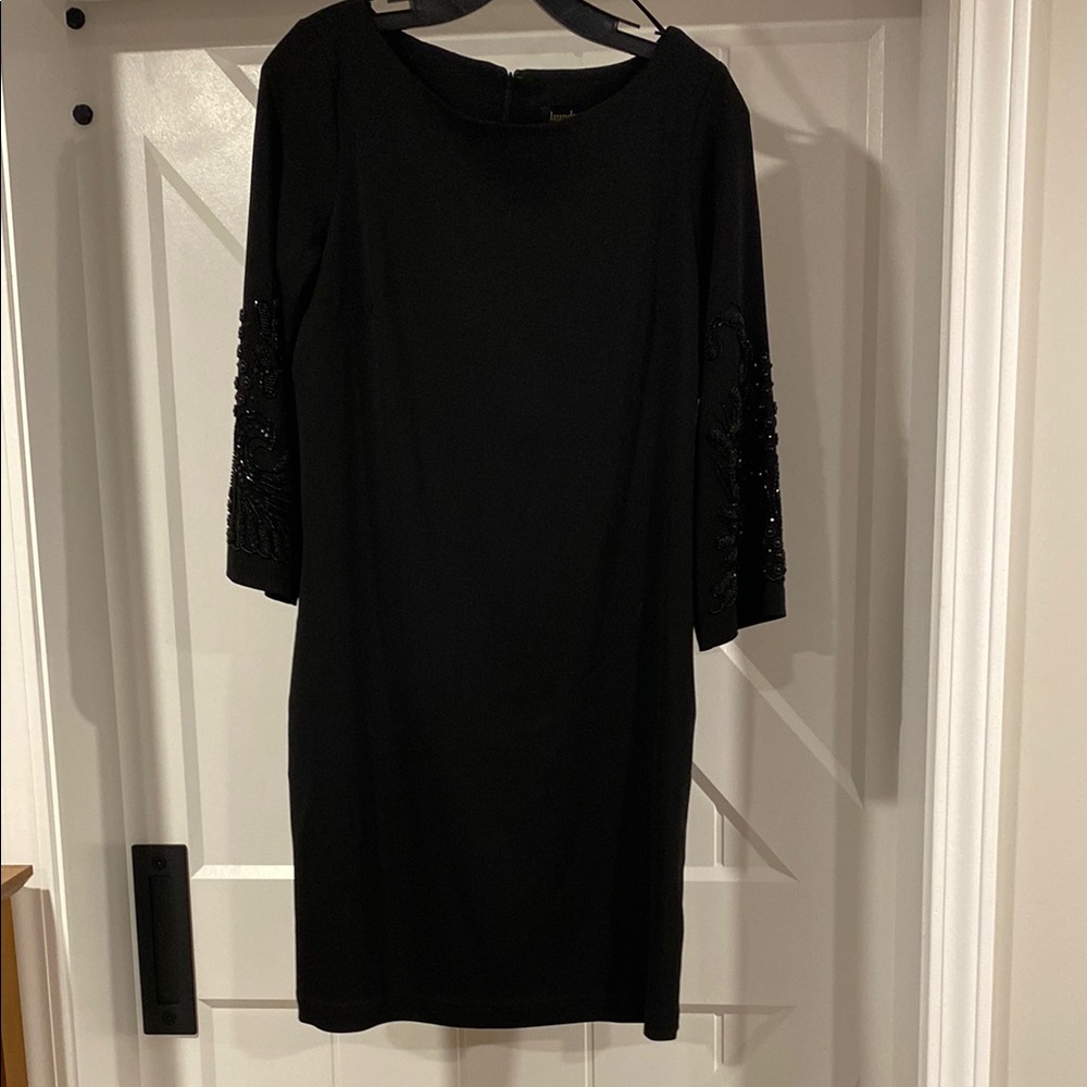 Laundry By Shelli Segal Black Sheath Dress 3/4 Sleeve Bateau Neckline